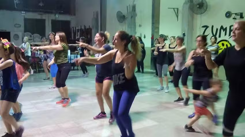 ZUMBA LaBiblio VILLA PUEYRREDON